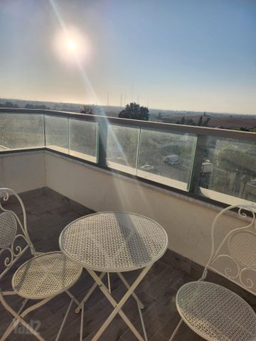 Rehovot, Israel 10