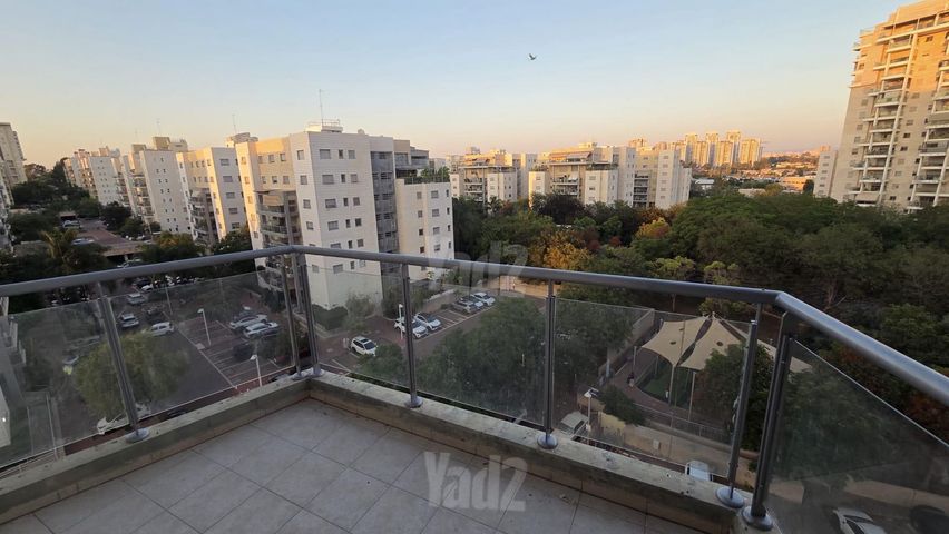 Rehovot, Israel 7