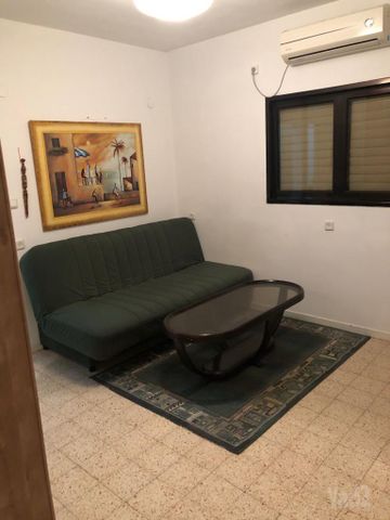 Givatayim, Israel 5