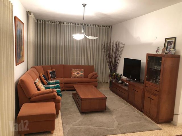 Givatayim, Israel 6