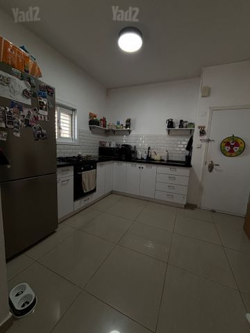 טרומפלדור 10