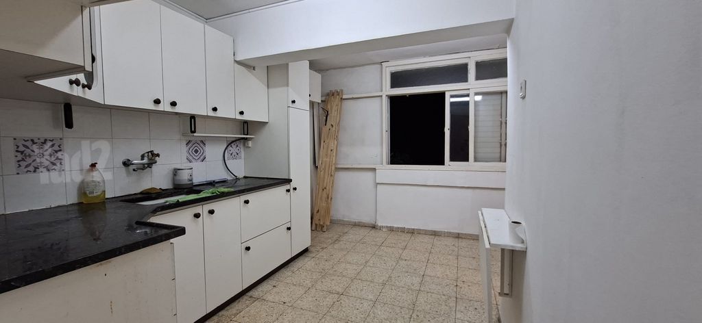 Tel Aviv-Yafo, Israel 4