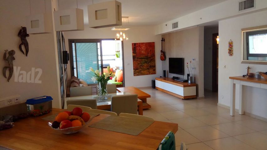 Petah Tikva, Israel 3