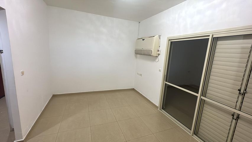 Rehovot, Israel 7