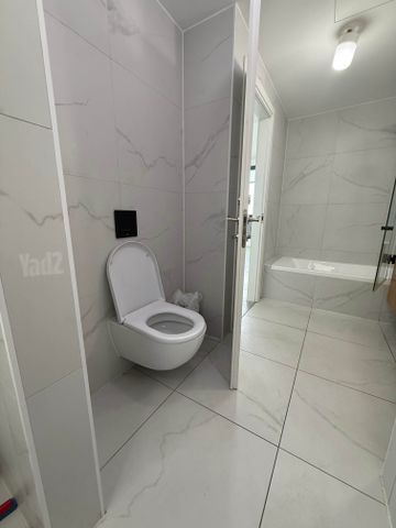 Ramat Gan, Israel 9