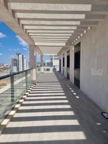 אור ים