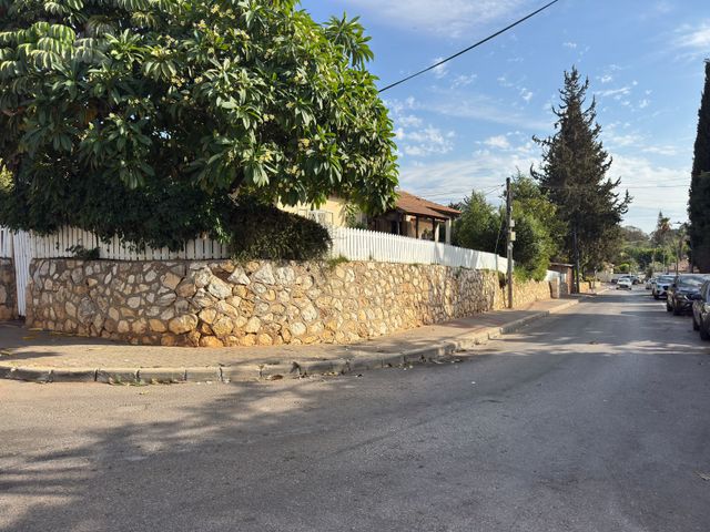 Herzliya, Israel 7