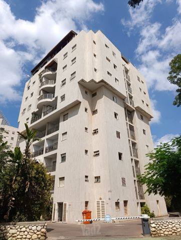Rehovot, Israel 8