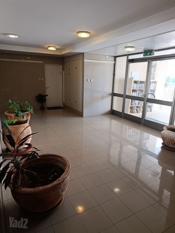 Rehovot, Israel 9