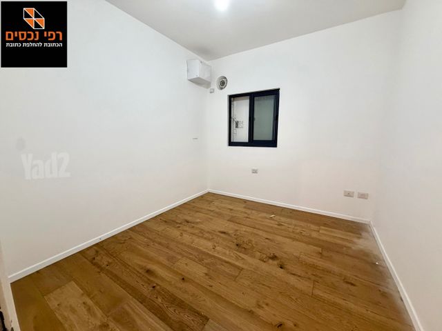 Ramat Gan, Israel 7