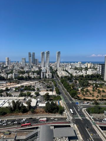 דרך מנחם בגין 3