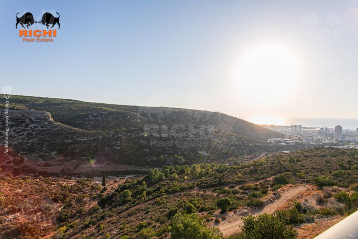 Haifa, Israel 9