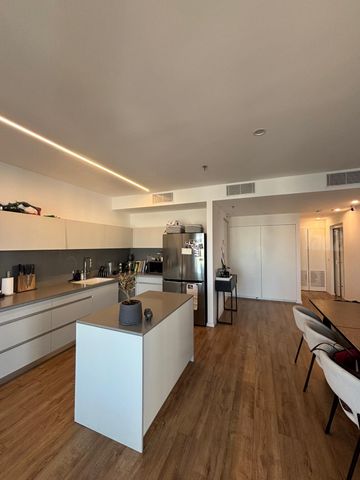 Tel Aviv-Yafo, Israel 12