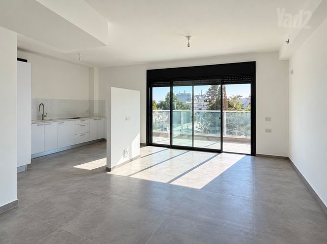 דירה, בת ים