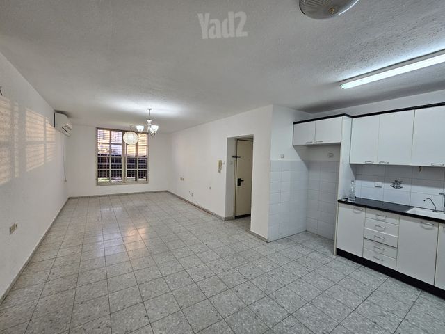 Givatayim, Israel 2