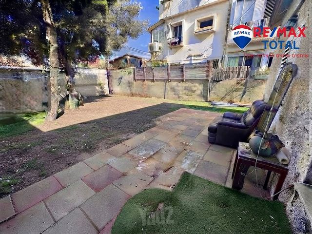 חיים סירני 
