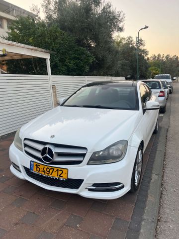 C-class C 180 אוט׳ סדאן 1.6 (156 כ״ס)