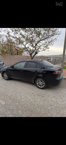 מודעת רכב מיצובישי לנסר