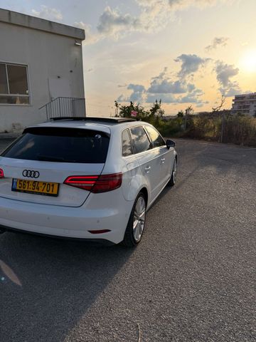 מודעת רכב אאודי A3