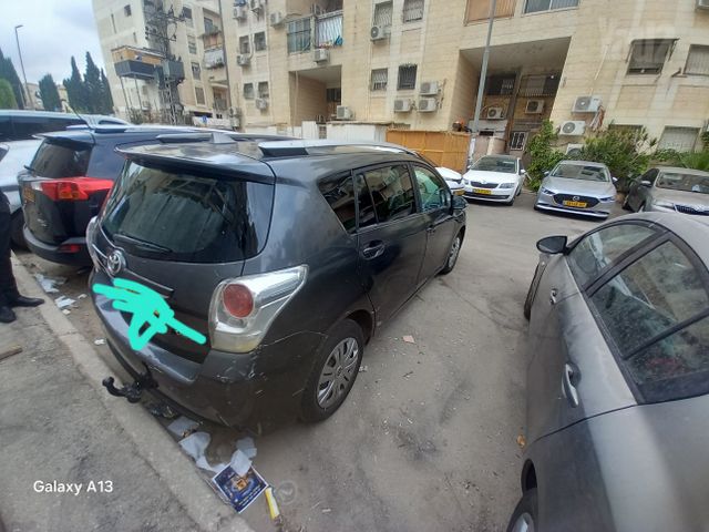 מודעת רכב טויוטה ורסו