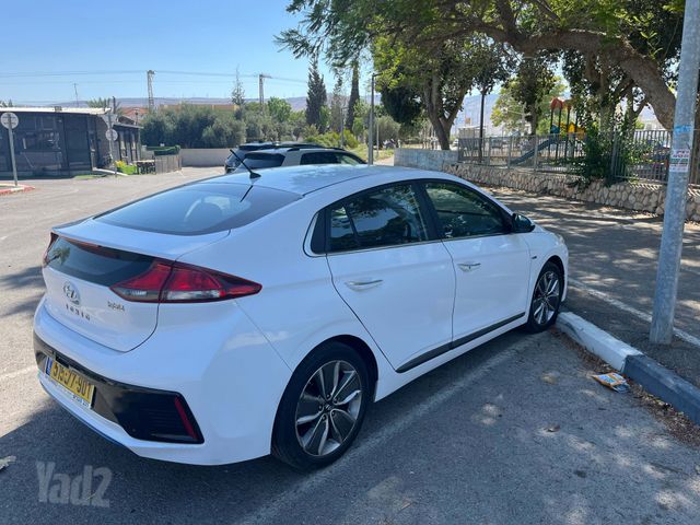 מודעת רכב יונדאי איוניק