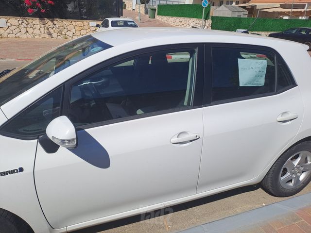 מודעת רכב טויוטה אוריס