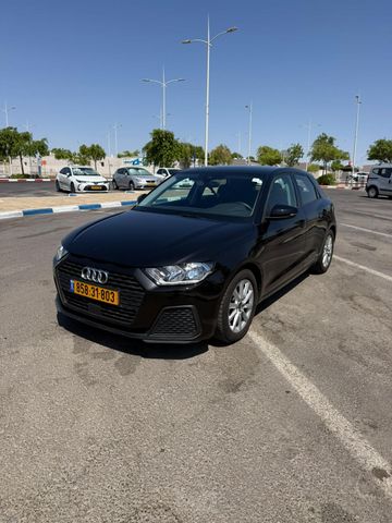 מודעת רכב אאודי A1