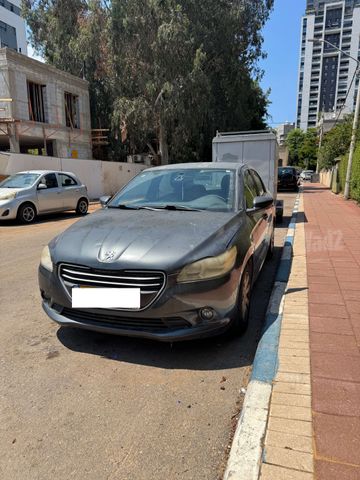 מודעת רכב פיג'ו 301