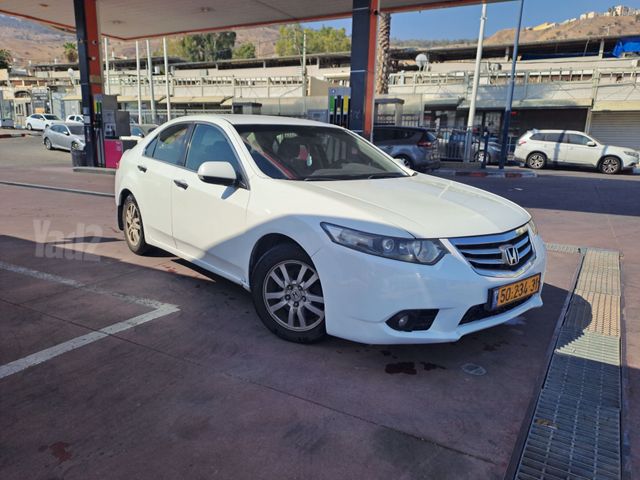מודעת רכב הונדה אקורד