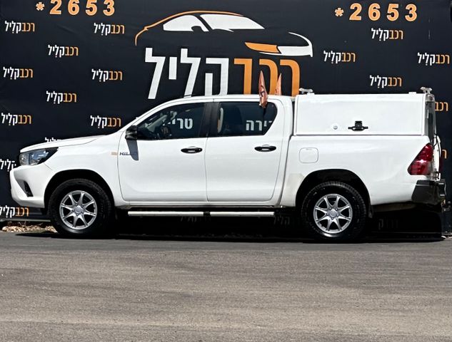 מודעת רכב טויוטה היילקס 1