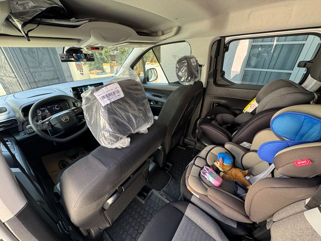 ברלינגו  Shine Pack אוט׳ דיזל מיניוואן / MPV 5 מק 5 דל 1.5 (130 כ״ס)