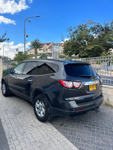 מודעת רכב שברולט טראוורס