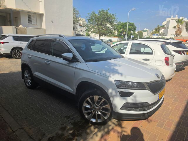מודעת רכב סקודה קארוק