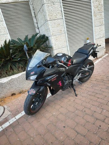 מודעת רכב הונדה CBR500R