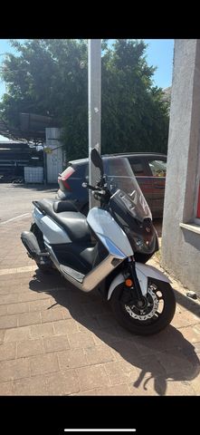 מודעת רכב סאן יאנג מקסים 400