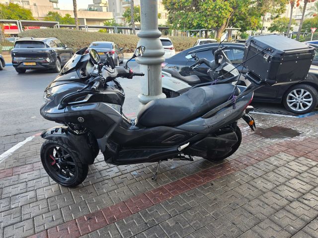 מודעת רכב ימאהה טריסיטי 300