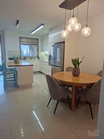 Petah Tikva, Israel 4