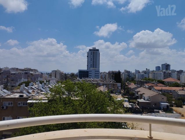 הרב עובדיה יוסף 2
