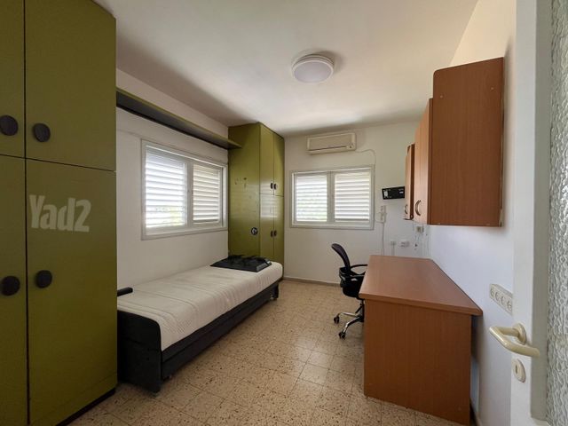 Petah Tikva, Israel 5