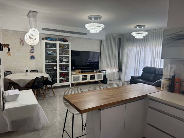 Petah Tikva, Israel 2