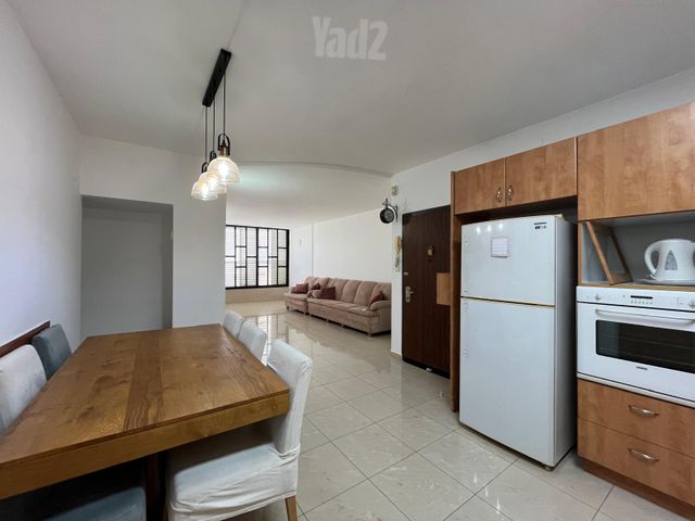 Petah Tikva, Israel 3