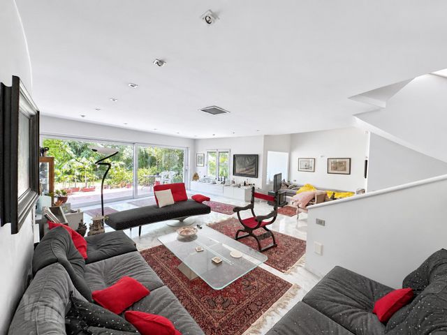 Herzliya, Israel 7