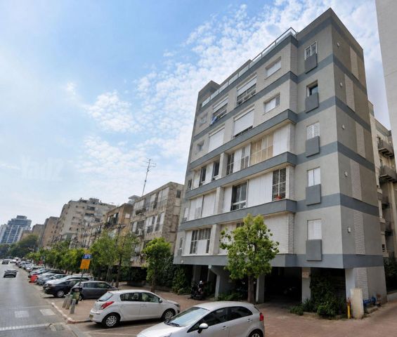 Ramat Gan, Israel 6