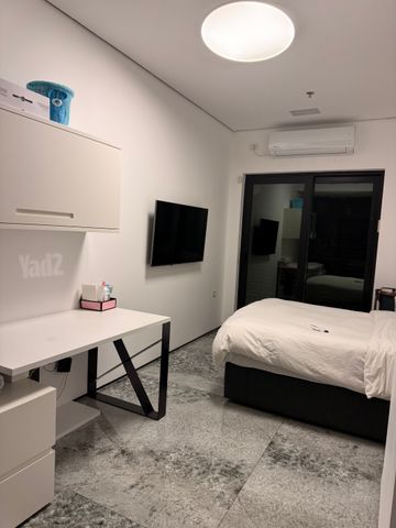 Tel Aviv-Yafo, Israel 12