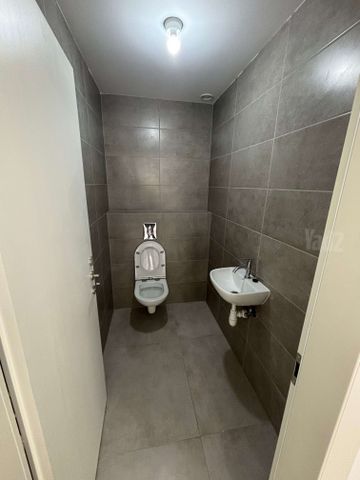 Givatayim, Israel 11