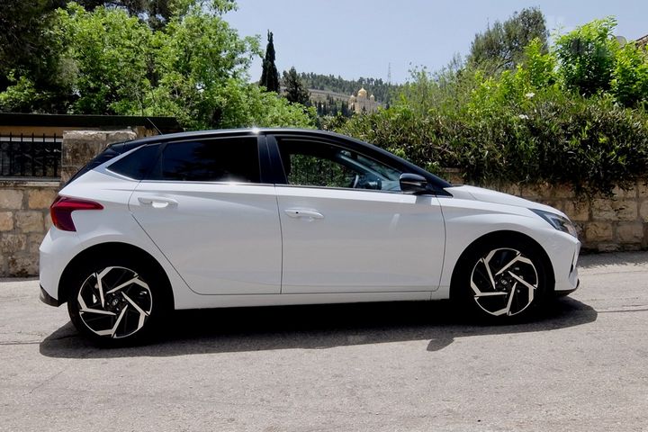 מודעת רכב יונדאי i20
