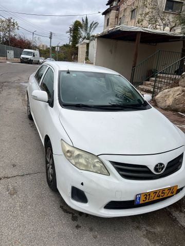 מודעת רכב טויוטה קורולה