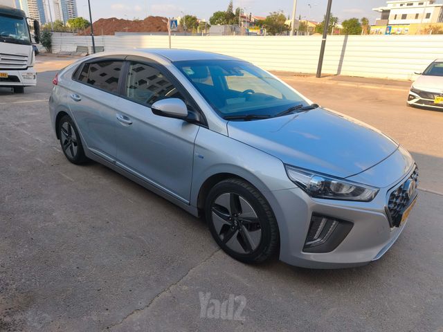 מודעת רכב יונדאי איוניק