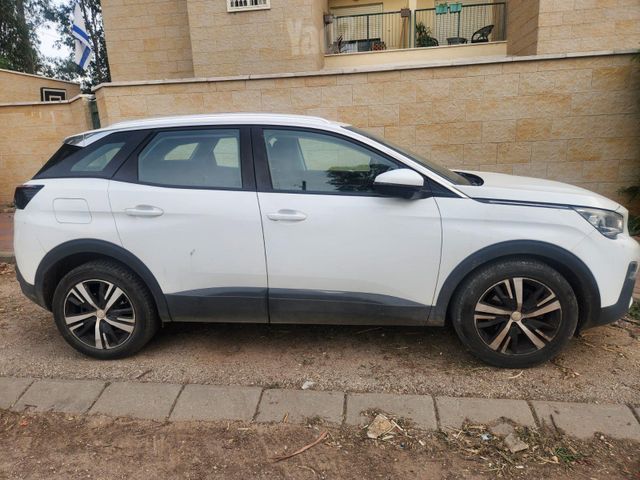 מודעת רכב פיג'ו 3008