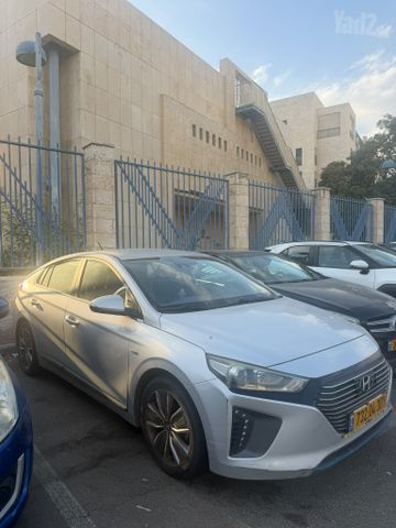 מודעת רכב יונדאי איוניק